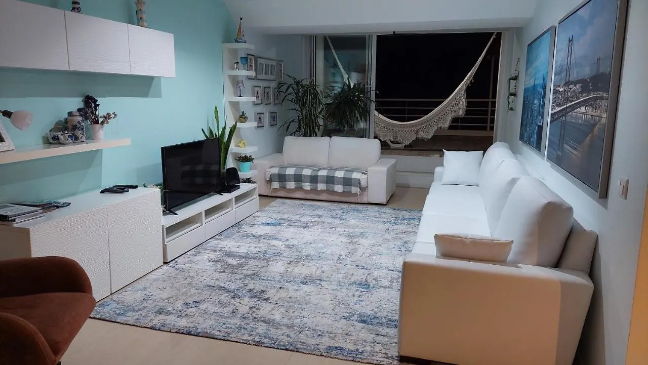 Lovely Sea View Apartment 